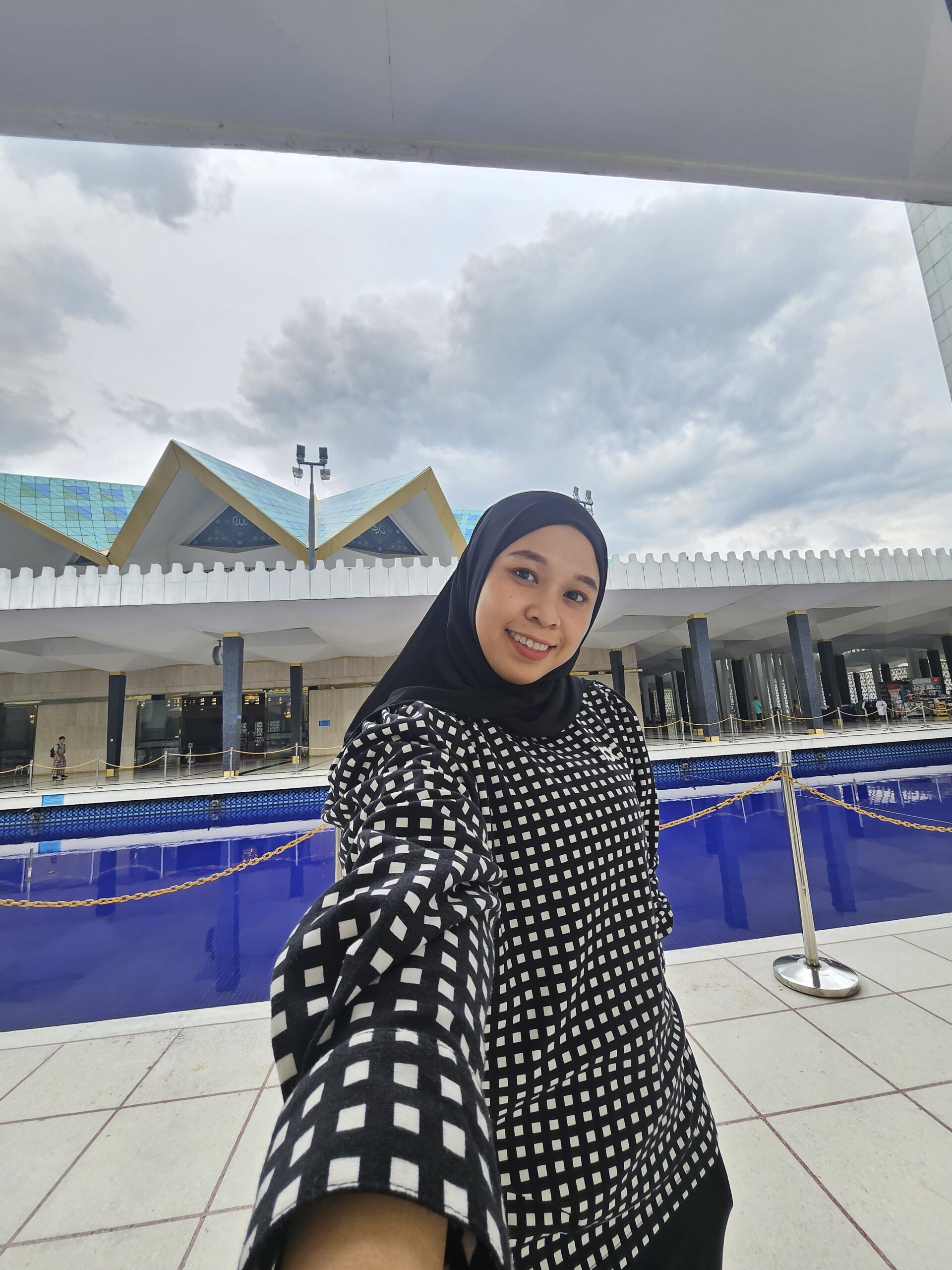 dr. Happy Kurnia Permatasari, Ph.D